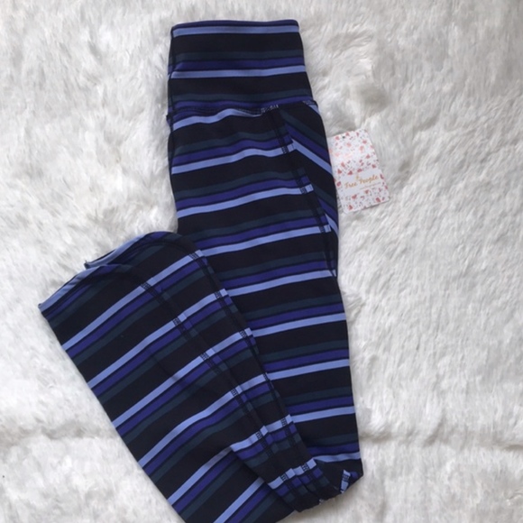 SOLD Free People Movement Stripe Infinity Legging - Picture 4 of 8